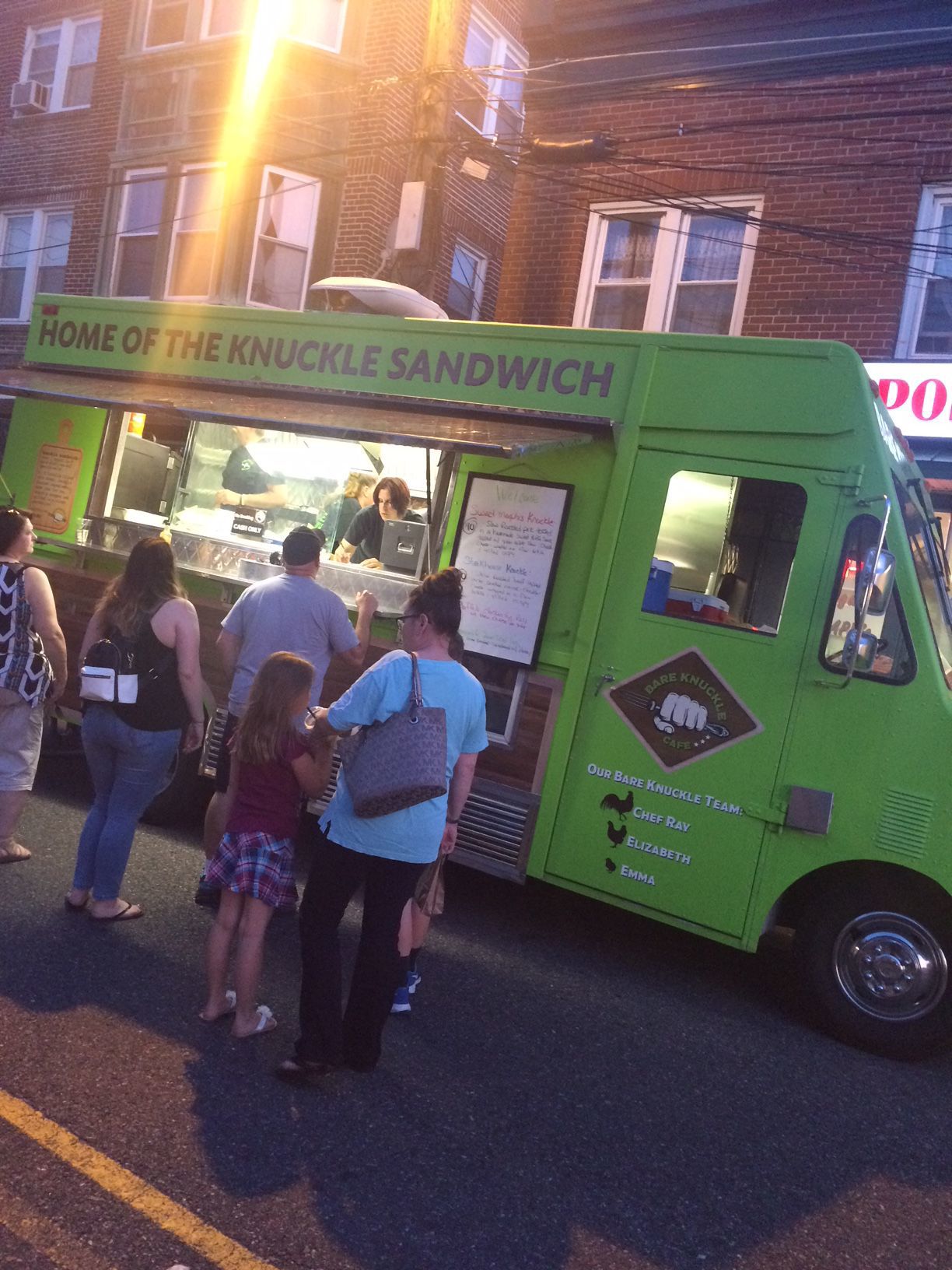 Bare Knuckle Cafe Food Truck